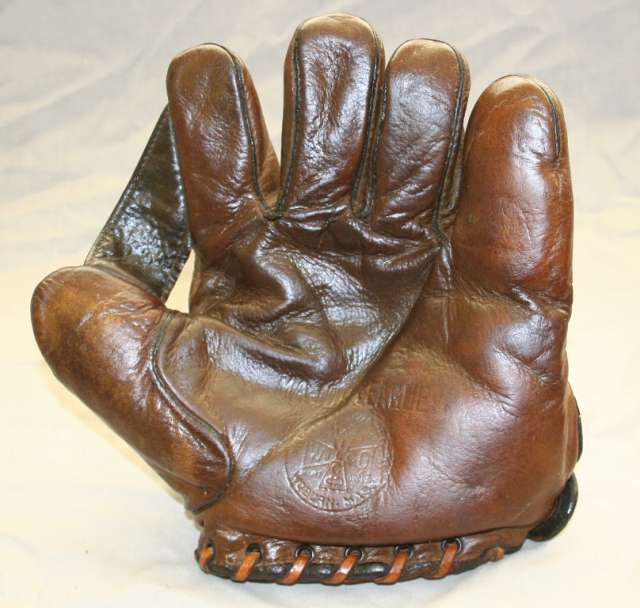 McDonald Wilker Wilco Full Web Dark Front